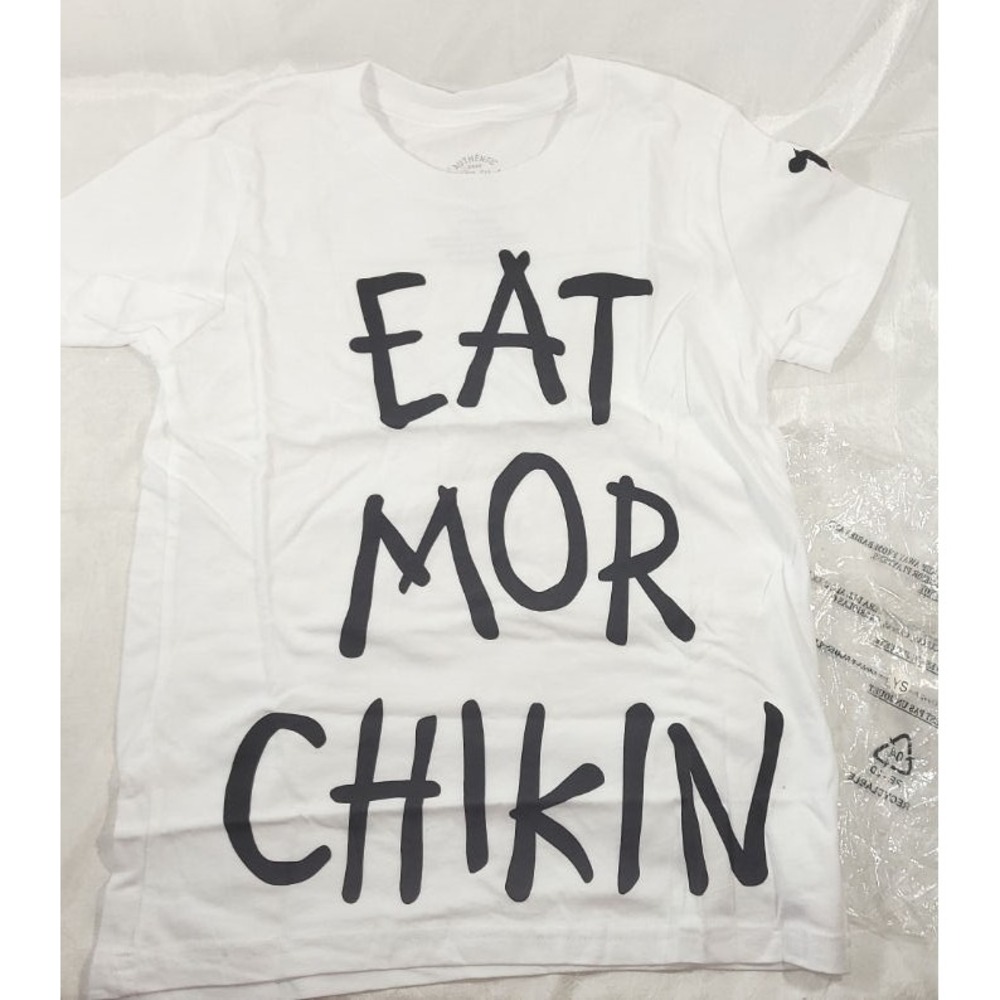 Chick-Fil-A 'Eat Mor Chikin' Short Sleeve T-Shirt - White - YOUTH Small